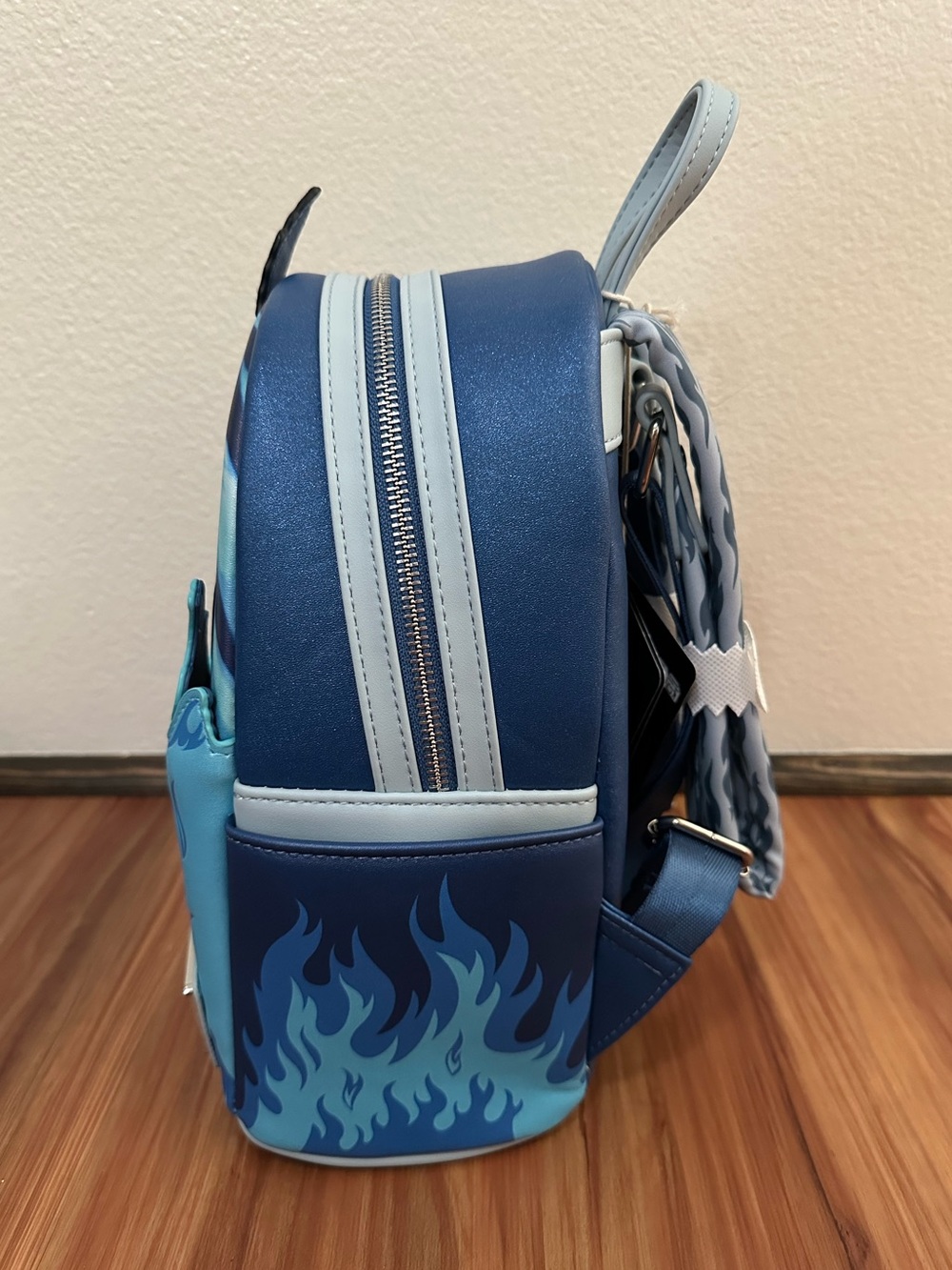NWT Loungefly Disney Hercules Hades flame backpack - Picture 3 of 4